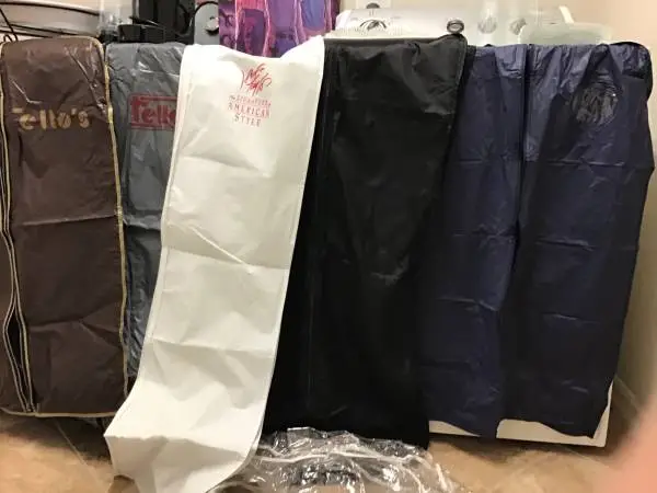 Clothing protection bags for suits, dresses,