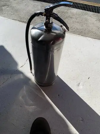 Stainless fire extinguisher