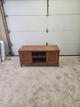 Solid wood TV stand