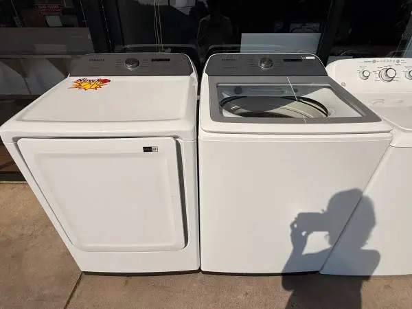 Used White Samsung Washer and Dryer Toploader
