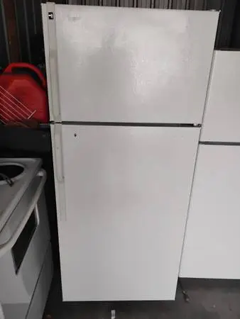 Nice all white top and bottom refrigerator