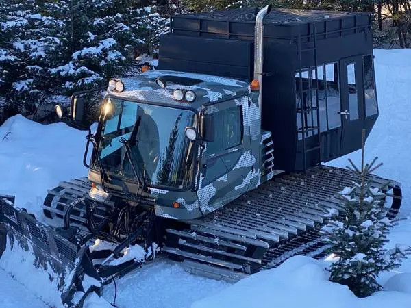 2000 Pisten Bully 300 Snowcat
