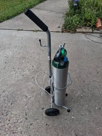 OXYGEN CYLINDER Cart KIt