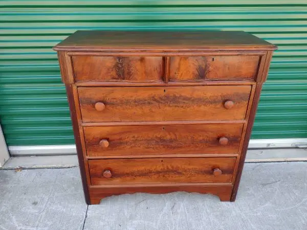 Early 1800s American Empire Chest w/Flame Mahogany Wood