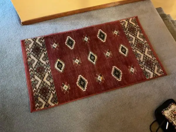 Throw rug