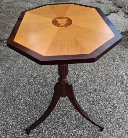 Vintage Octagonal Wooden tilt-top candlestand table by The Bombay Company, 1989