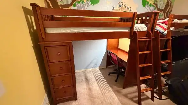 Awesome solid wood loft/bunk bed