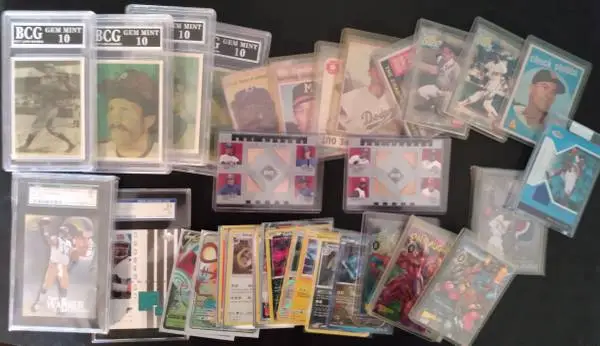 looking for SPORTSCARDS to buy - prefer lots - grants pass area