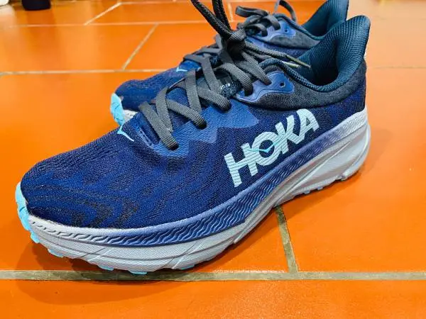 I have a brand new Hoka size 8 as a gift, doesn’t fit, i am selling it