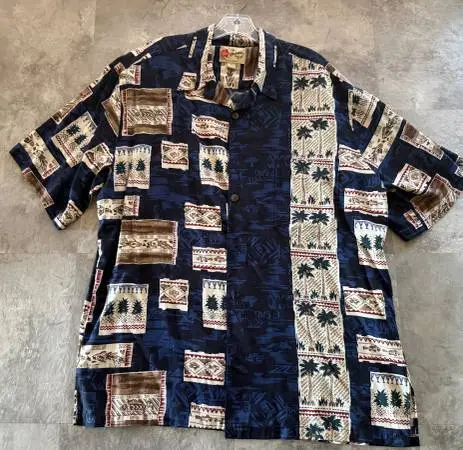VTG Hilo Hattie Hawaiian Fish, Pineapple, Palm Island Print Shirt - XL