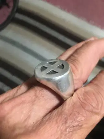 Celtic sterling heavy man’s ring size 11 weighs 1 1/2 oz.