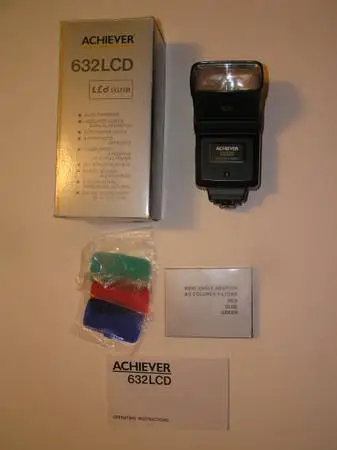 ACHIEVER 632 LCD DEDICATED THYRISTOR FLASH – NEW IN BOX