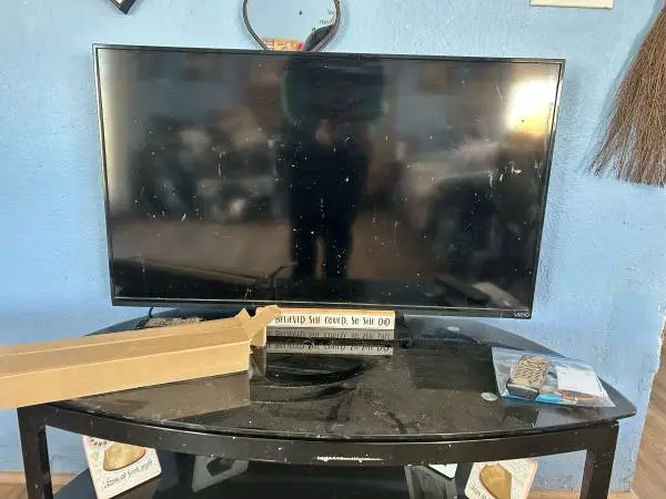 35 inch VIZIO TV works but needs remote
