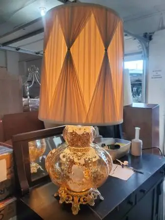 Mid Century bubble glass lamp