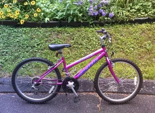 LIKE NEW! - WANDERER! 21-SPEED! - FOR PETITE GIRLS!