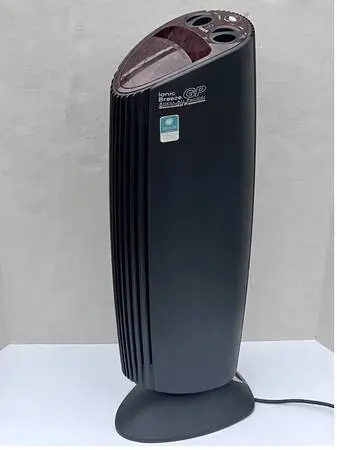 Half Price! Sharper Image Ionic Breeze GP S1730 Germicidal Protection!