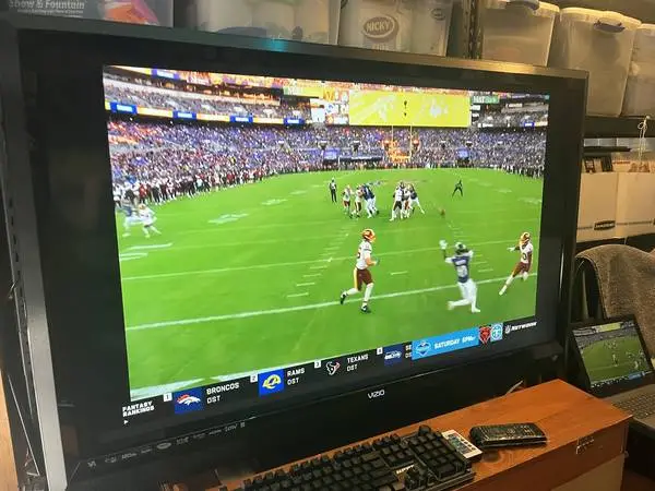 Vizio 55 inch TV -  E552VL Model