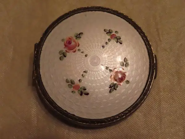 Vintage Cosmetic/Make Up Compact