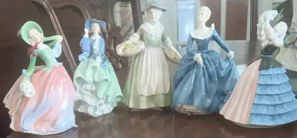 Royal Doulton Figurines { 16}