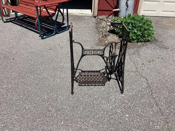 Singer Treadle Sewing Machine Base