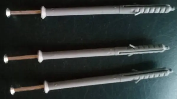 Nylon Concrete Anchors BRAND NEW