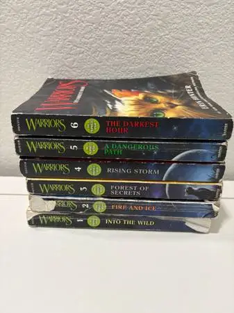 Warriors: The Prophecies Begin Book Series - Complete Set
