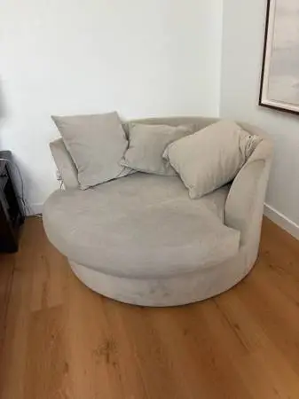 Velvet circular swivel chair