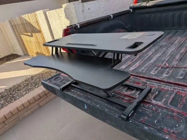 Brand New RIF6 Sit/Stand Desktop Riser