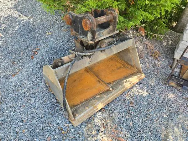 Tilt Bucket 65mm pin