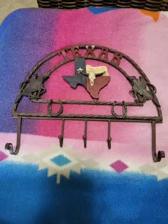 Metal Wall Rack With Hooks - Texas Theme