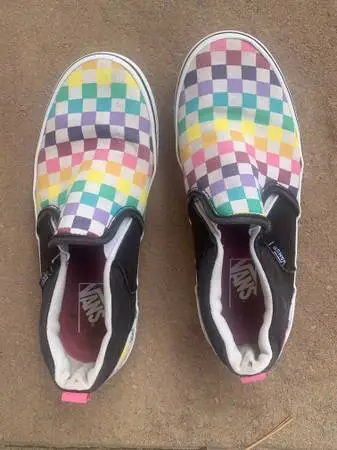 Vans shoes checkered design - size 4 youth - good condition