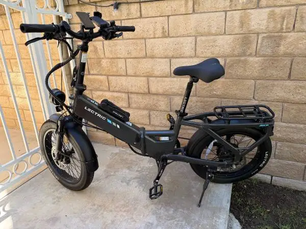 Lectric XP4 750W LongRange Folding eBike 85 Mile Range, 28MPH StepOver
