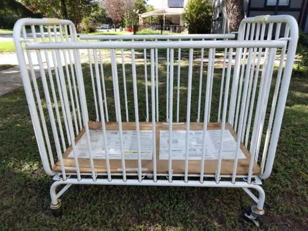 Portable Folding Baby Crib