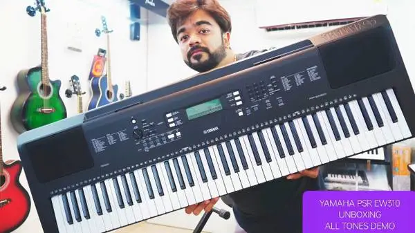 keyboard • Yamaha PSR-EW310 grand piano Keyboard