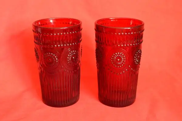 Pioneer Woman Adeline Embossed Red Glass Tumblers 16oz Glasses