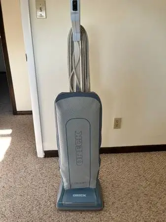Oreck XL Silver Vacuum