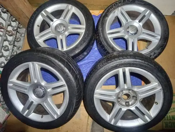 2005 Audi Rims-17-(double 5 spoke-silver-alloy)