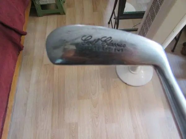 Golf Classics St Andrews Wood Shafted Golf Putter