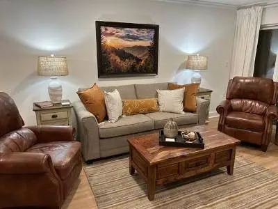 CHRISTMAS in GATLINBURG - BOOKING NOW - Best Location -5*-King BRs