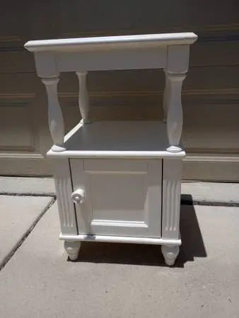 Shabby Chic Table/Nightstand