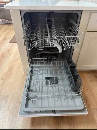 Dishwasher like new