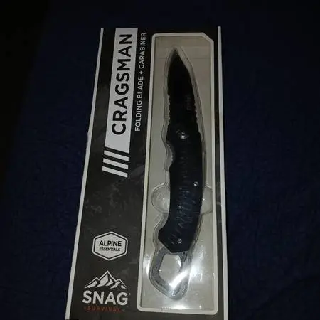Folding blade