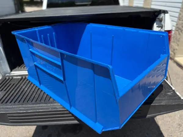 Large blue Quantum Storage Bin Model QRB246