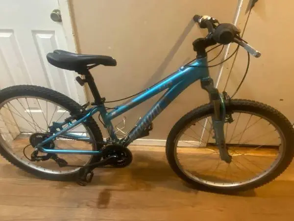 21 Speed SPECIALIZED HRXC Mountain Bicycle. 13 inch frame