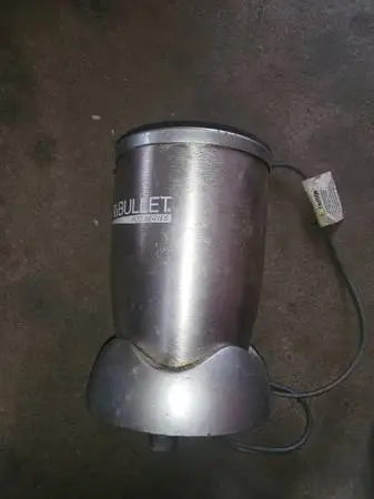NUTRA BULLET MOTOR AND BLADES