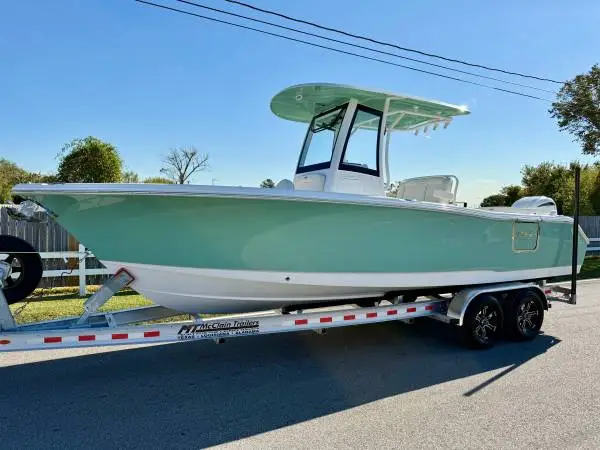 2026 Sea Hunt Ultra 255SE