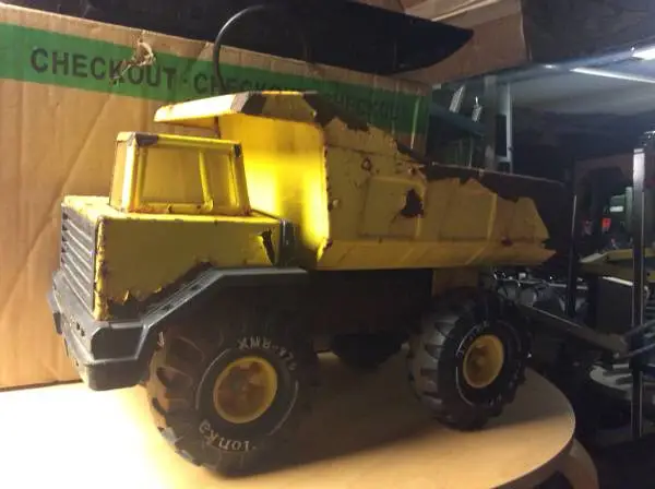 Tonka quarry dump truck