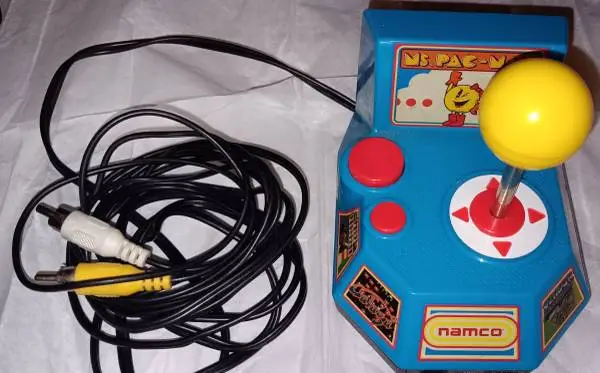 Ms. Pacman 5 in 1 Plug And Play TV Video Game 2004 Jakks Pacific Namco NEW
