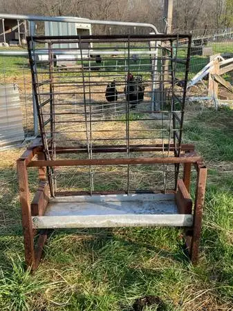 Hay & Feed Trough