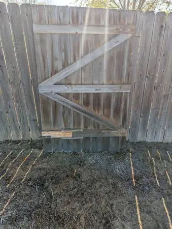 Cedar Yard Gate